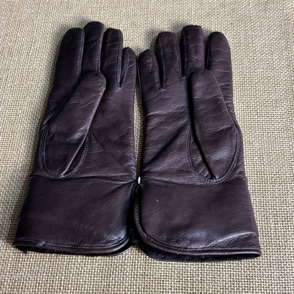 VTG Isotoner Women Leather Gloves Wool Lining Sz 7 Brown Fur trim  Supple NWOT - Picture 2 of 6
